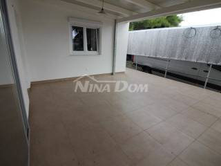 House with apartments, Sale, Vir, Vir