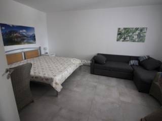 House with apartments, Sale, Vir, Vir