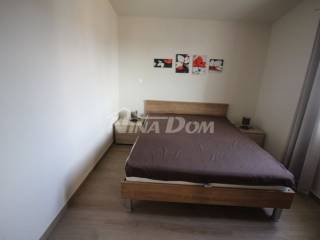 House with apartments, Sale, Vir, Vir