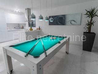 Flat in a villa, Sale, Opatija - Okolica, Pobri
