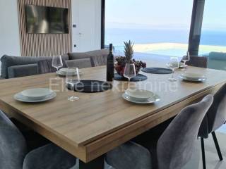 Villa, Sale, Lovran, Medveja