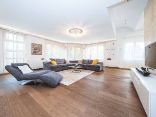 Flat in a building, Rent, Zagreb, Trnje
