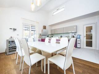 Flat in a building, Rent, Zagreb, Trnje