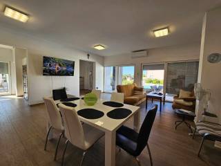 Leasure property, Sale, Vir, Vir