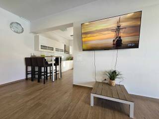 Leasure property, Sale, Vir, Vir
