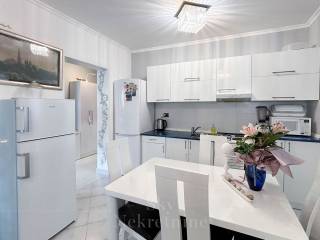 Leasure property, Sale, Vir, Vir