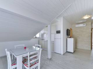 Leasure property, Sale, Vir, Vir
