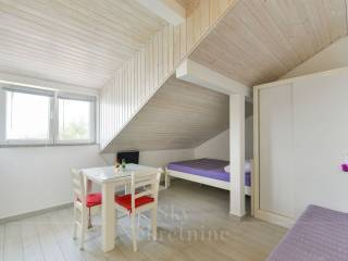 Leasure property, Sale, Vir, Vir