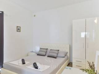 Leasure property, Sale, Vir, Vir