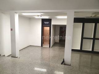 Firma, Rent, Rijeka, Centar