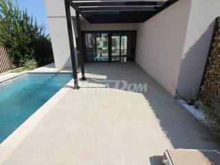 Leasure property, Sale, Privlaka, Privlaka