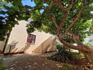 Leasure property, Sale, Vir, Vir