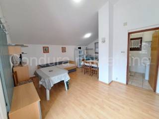 Leasure property, Sale, Vir, Vir