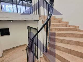 Sale and storage space, Sale, Zagreb, Stenjevec