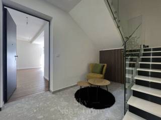 Flat in a building, Rent, Zagreb, Donji Grad