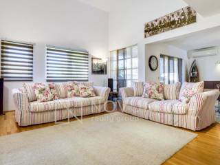 Obiteljska kuca, Najam, Kaštela, Kaštel Novi