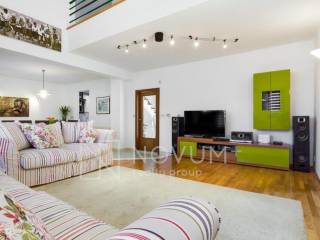 Obiteljska kuca, Najam, Kaštela, Kaštel Novi