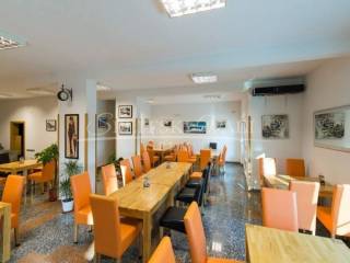 House with apartments, Sale, Omiš, Omiš