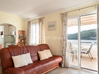 House by the sea, Sale, Seget, Seget Vranjica