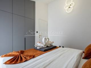 Flat in a building, Rent, Seget, Seget Donji