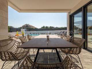 Family house, Sale, Nin, Poljica Brig