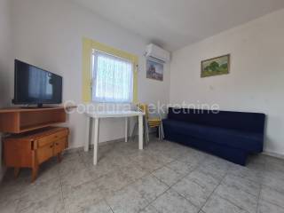 Apartman na moru, Prodaja, Vir, Vir