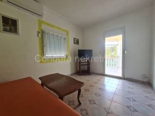 Apartman na moru, Prodaja, Vir, Vir