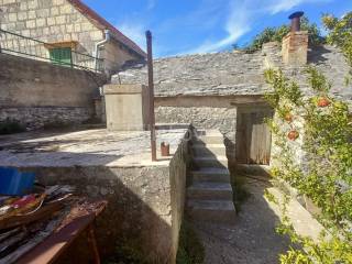 Stone house, Sale, Supetar, Škrip