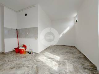Flat in a building, Sale, Pula, Pula