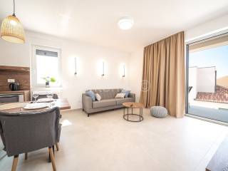 Apartmanska kuca, Prodaja, Vrsi, Vrsi