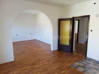 Flat in a house, Rent, Kastav, Trinajstići