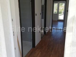 Flat in a house, Rent, Kastav, Trinajstići