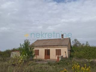 House by the sea, Sale, Ražanac, Ljubač