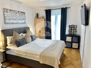 Flat in a building, Sale, Poreč, Poreč