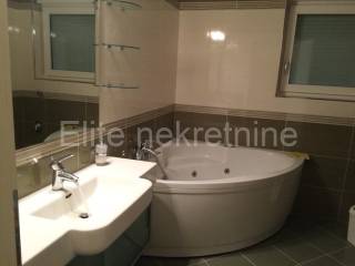 Split-level flat, Rent, Opatija - Okolica, Ičići