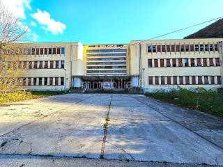 Residential-commercial property, Sale, Raša, Raša