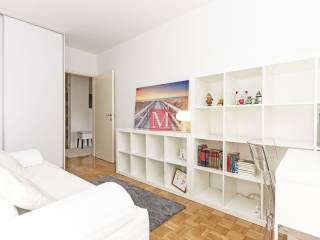 Flat in a building, Rent, Zagreb, Donji Grad