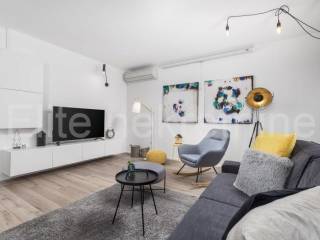 Flat in a building, Rent, Rijeka, Istok