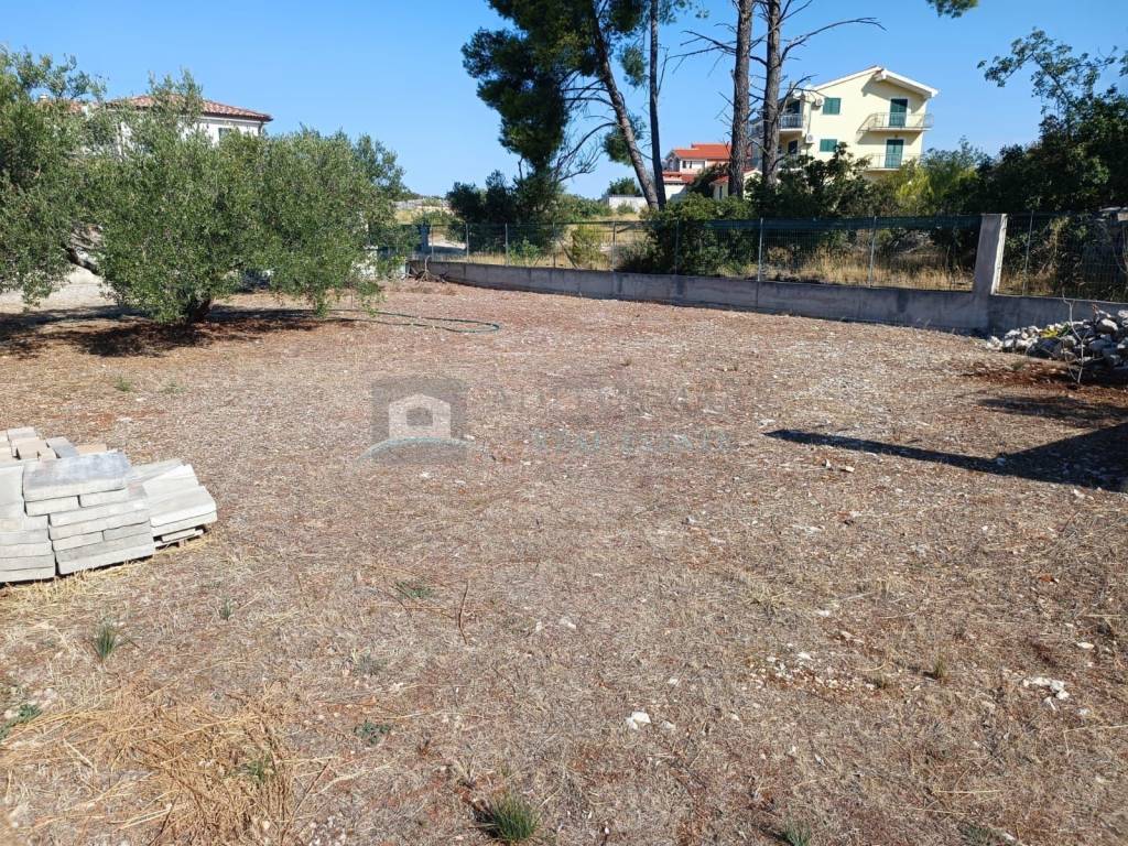 Flat in a house, Sale, Šibenik - Okolica, Brodarica