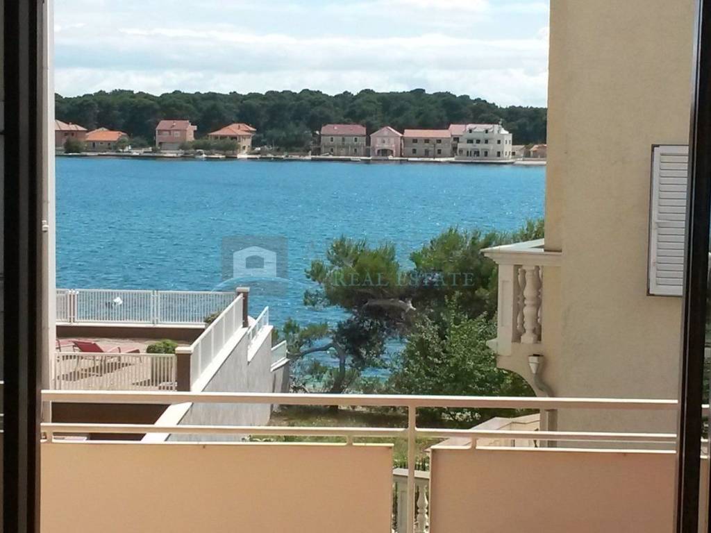 Family house, Sale, Šibenik - Okolica, Brodarica