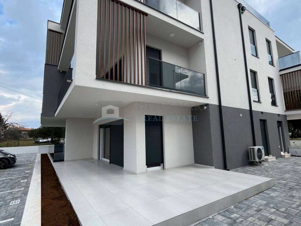 Flat in a new building, Sale, Vodice, Srima