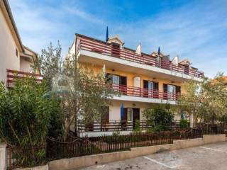 House with apartments, Sale, Vodice, Vodice