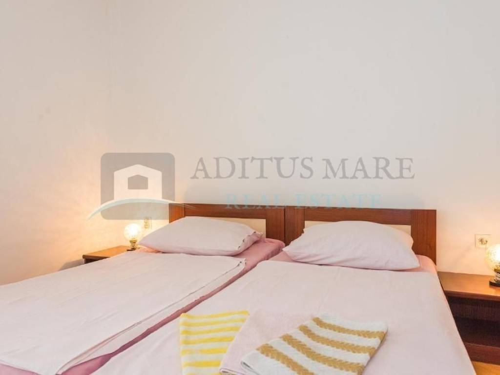 House with apartments, Sale, Vodice, Vodice