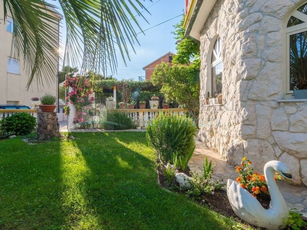 Flat in a building, Sale, Vodice, Srima