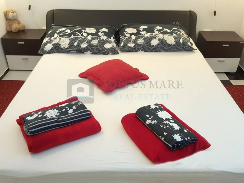 House with apartments, Sale, Vodice, Vodice