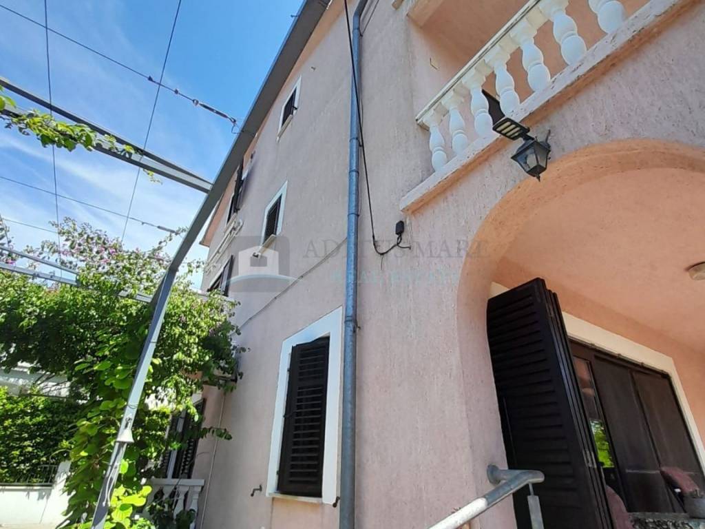 House with apartments, Sale, Vodice, Vodice