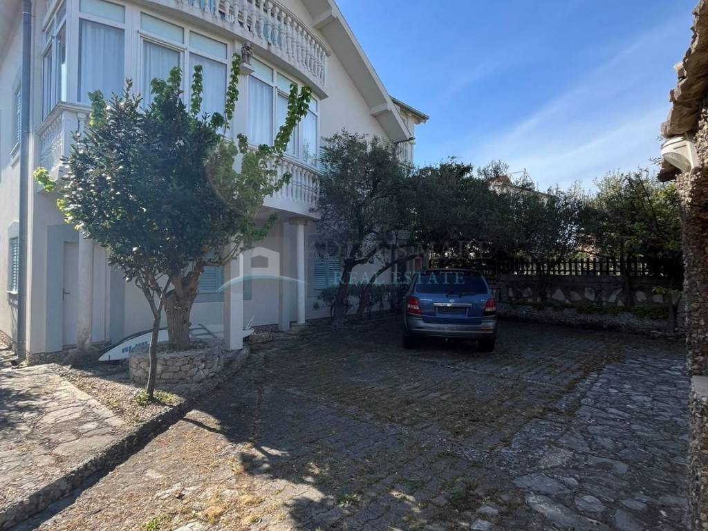 House with apartments, Sale, Vodice, Vodice