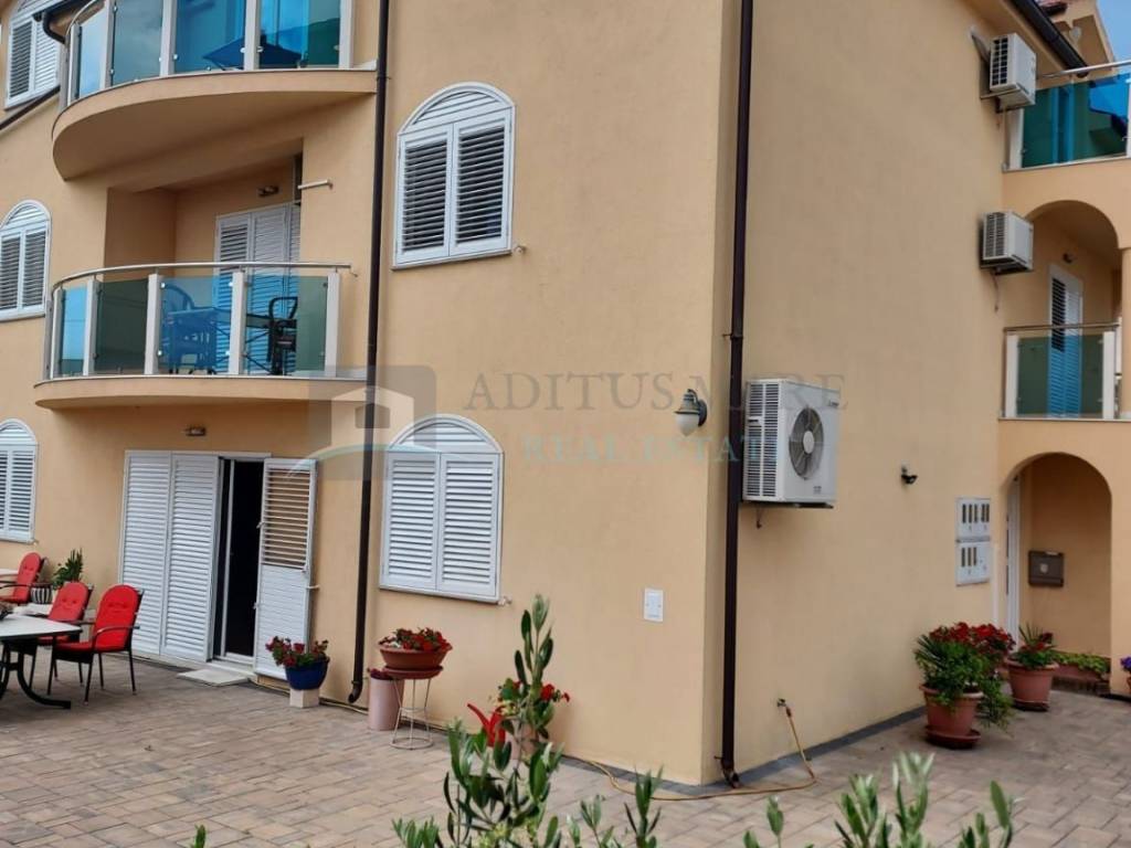 House with apartments, Sale, Vodice, Vodice