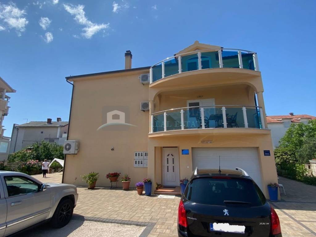House with apartments, Sale, Vodice, Vodice