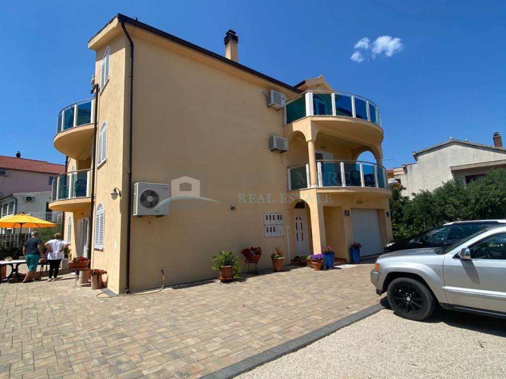 House with apartments, Sale, Vodice, Vodice